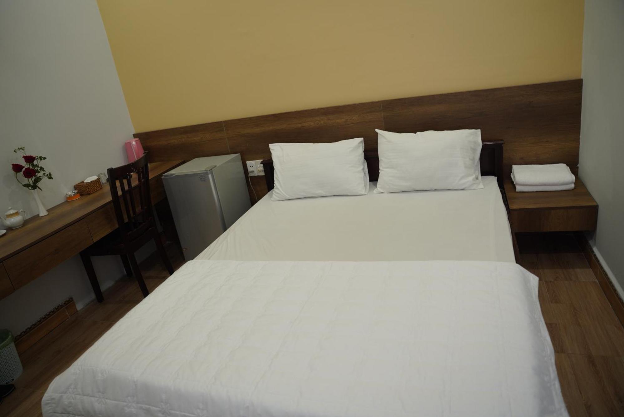 Khách Sạn Đế Vương Hotel Cao Lãnh Exterior foto
