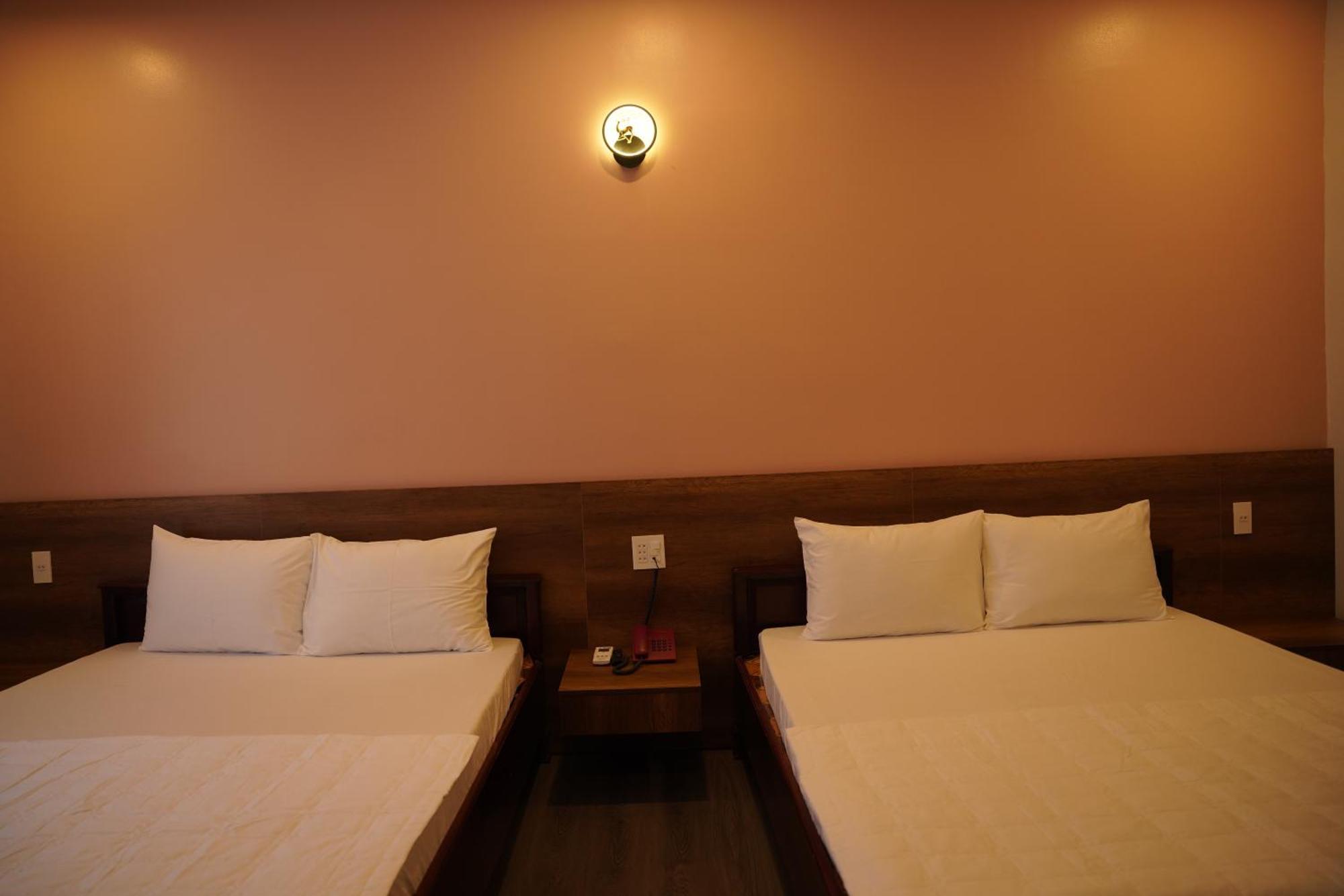 Khách Sạn Đế Vương Hotel Cao Lãnh Exterior foto