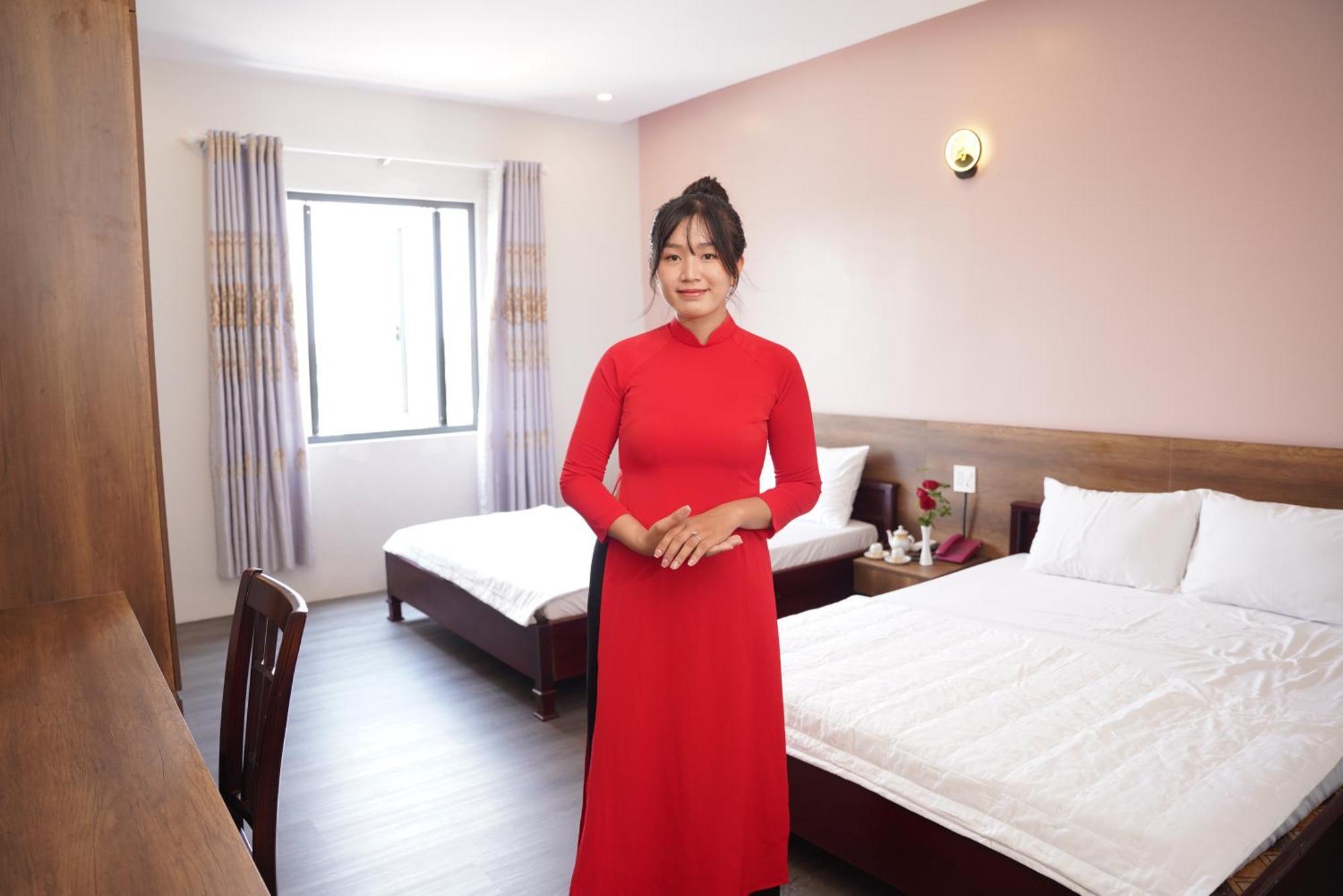 Khách Sạn Đế Vương Hotel Cao Lãnh Exterior foto